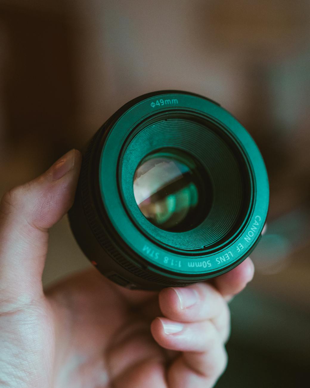 Used Canon 50mm f/1.8 – 2025 Deals & Sharpness Review - Dutch|Thrift