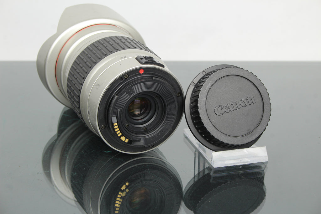 Cosina 28-210mm MC 1:4.2-6.5 Canon EF Mount