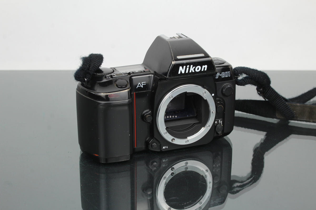 Nikon F-801