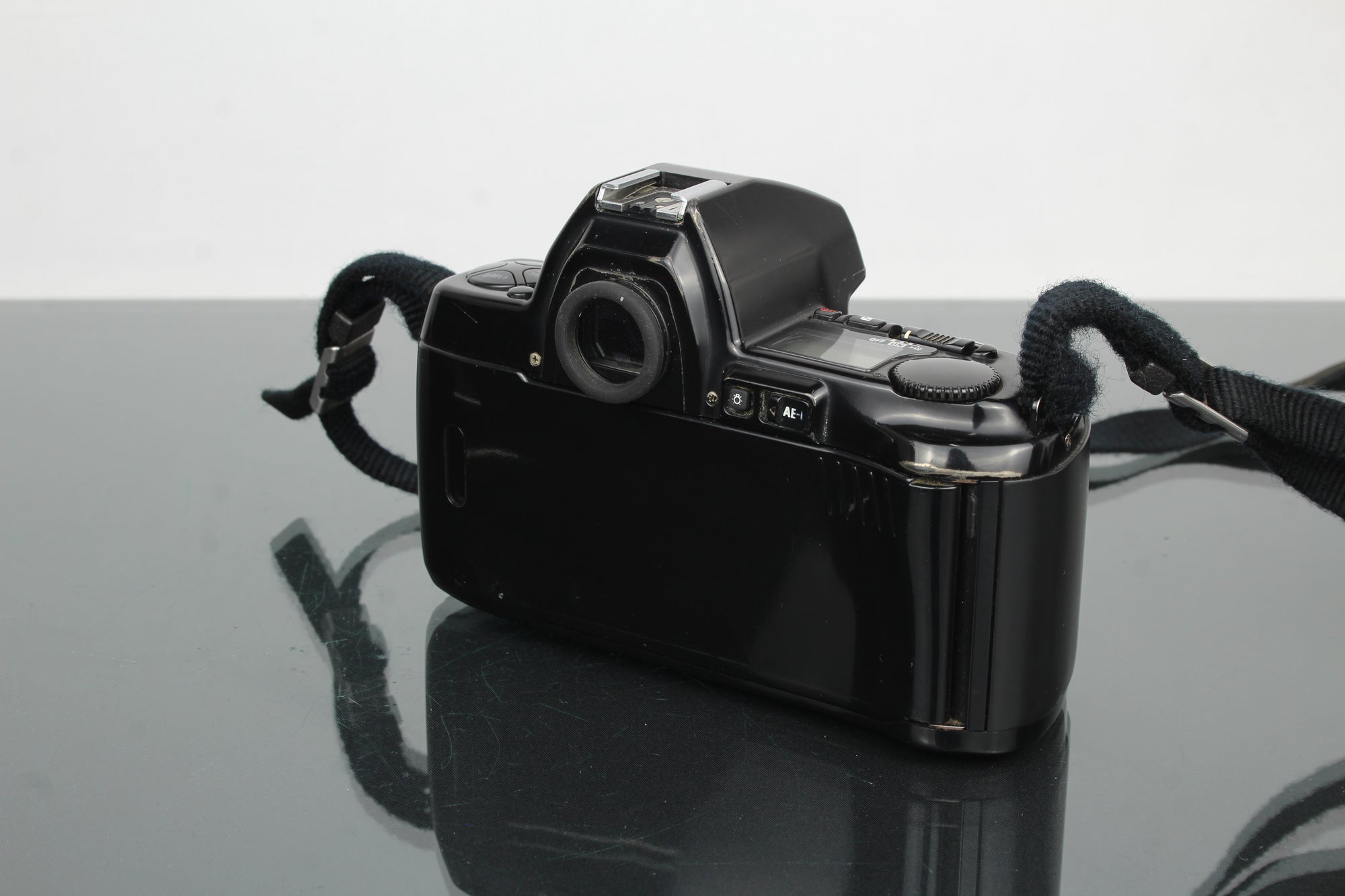 Nikon F-801