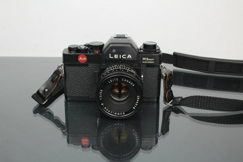 Leica R3 Mot electronic + 50mm f/2 Summicron-R lens