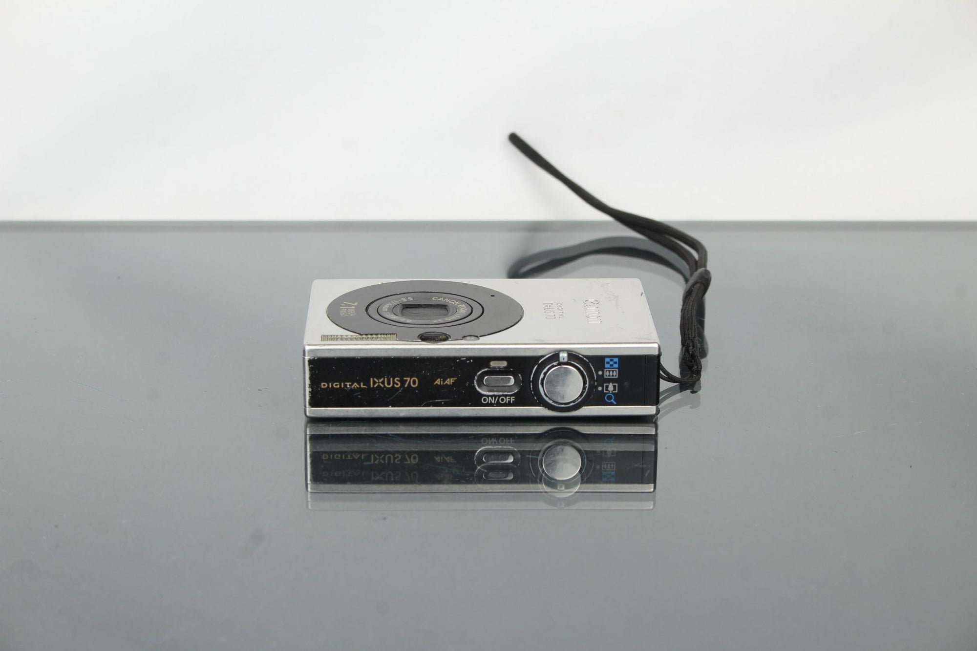 Canon Ixus 70 - Dutch|Thrift