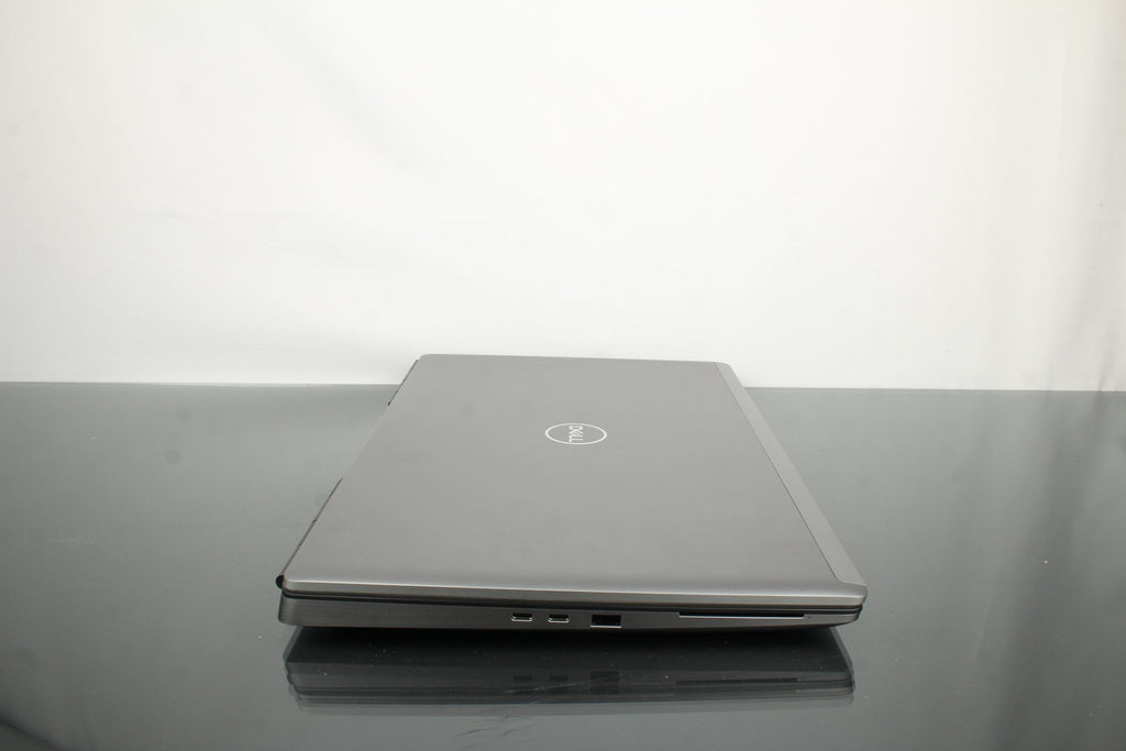 Dell Precision 7760 - 9I 11th generation 16GB RAM 500GB SDD - Attention Qwerty Spanish! - Dutch|Thrift