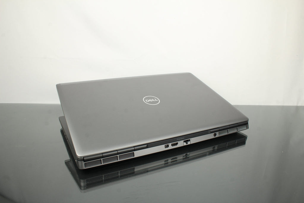 Dell Precision 7760 - 9I 11th generation 16GB RAM 500GB SDD - Attention Qwerty Spanish! - Dutch|Thrift