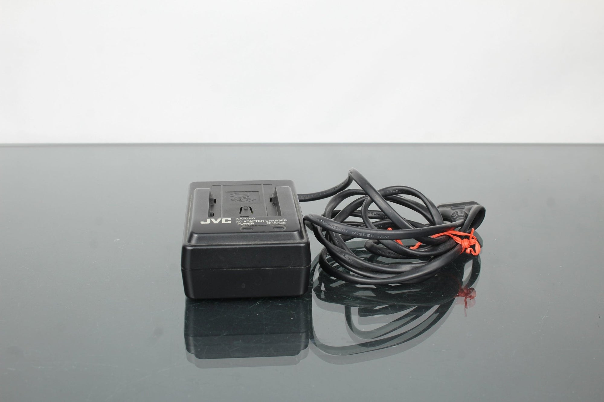 JVC GR - DVL105A MiniDV - Dutch|Thrift