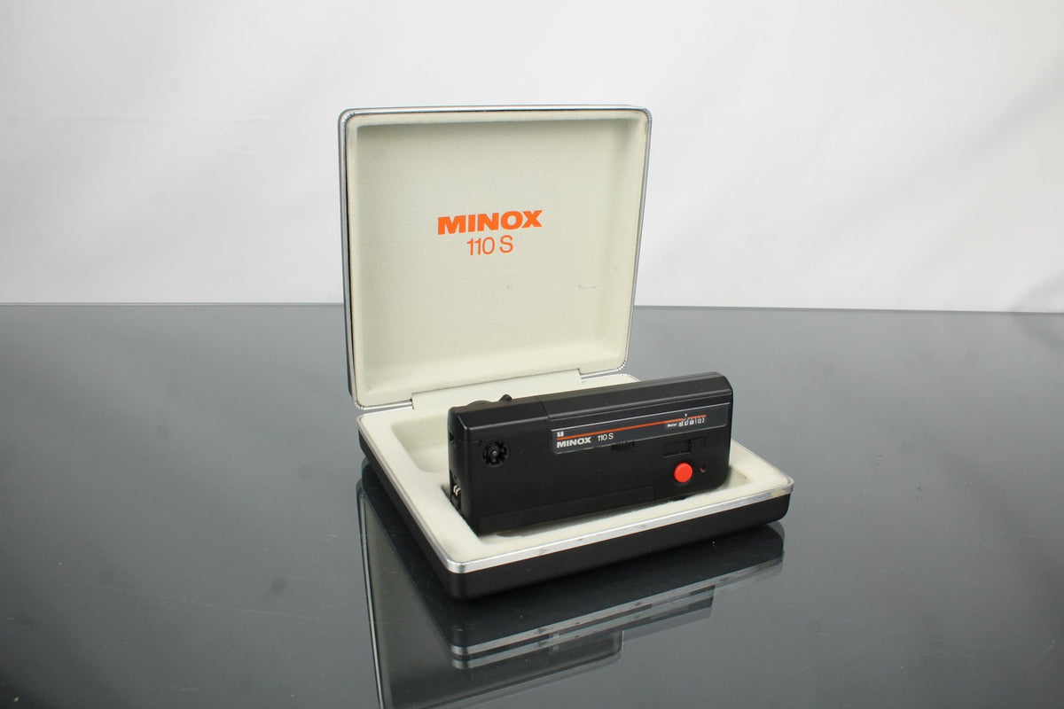 Minox 110 S - Dutch|Thrift