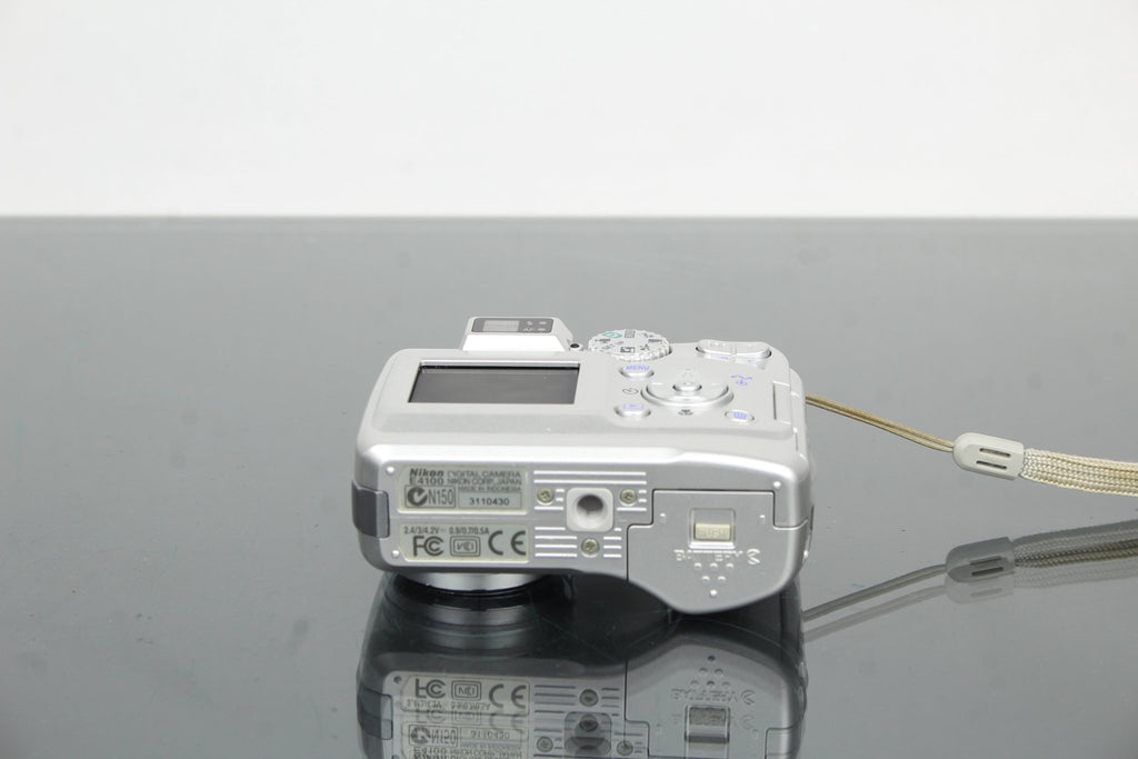 Nikon Coolpix 4100 - Dutch|Thrift