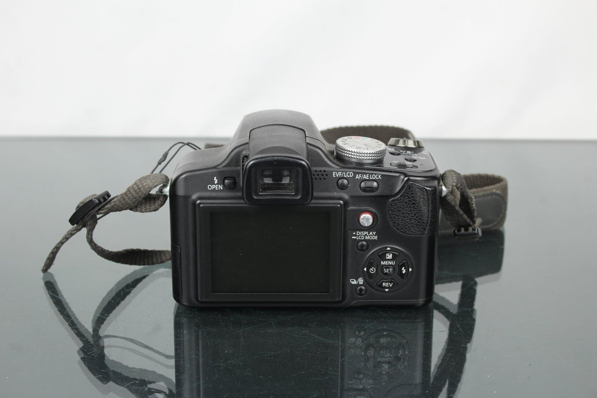 Panasonic Lumix DMC - FZ18 - Dutch|Thrift