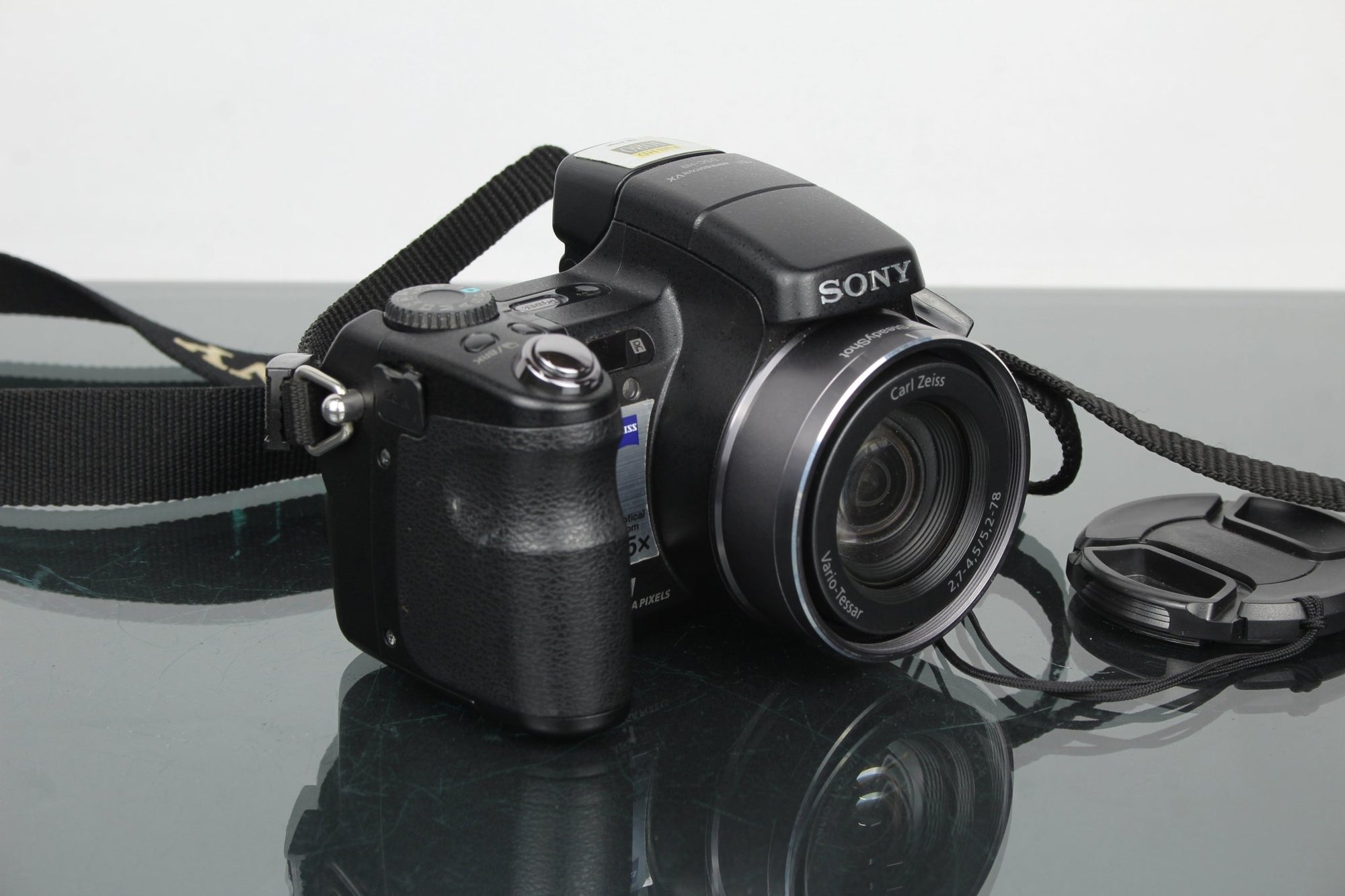 Sony Cybershot DSC - H9 - Dutch|Thrift