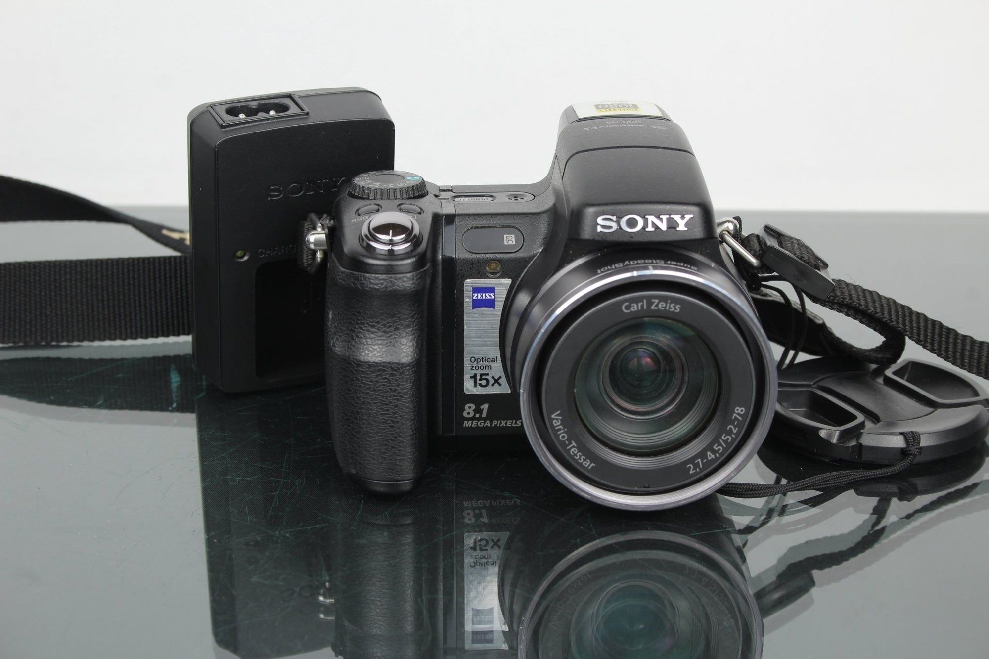 Sony Cybershot DSC - H9 - Dutch|Thrift