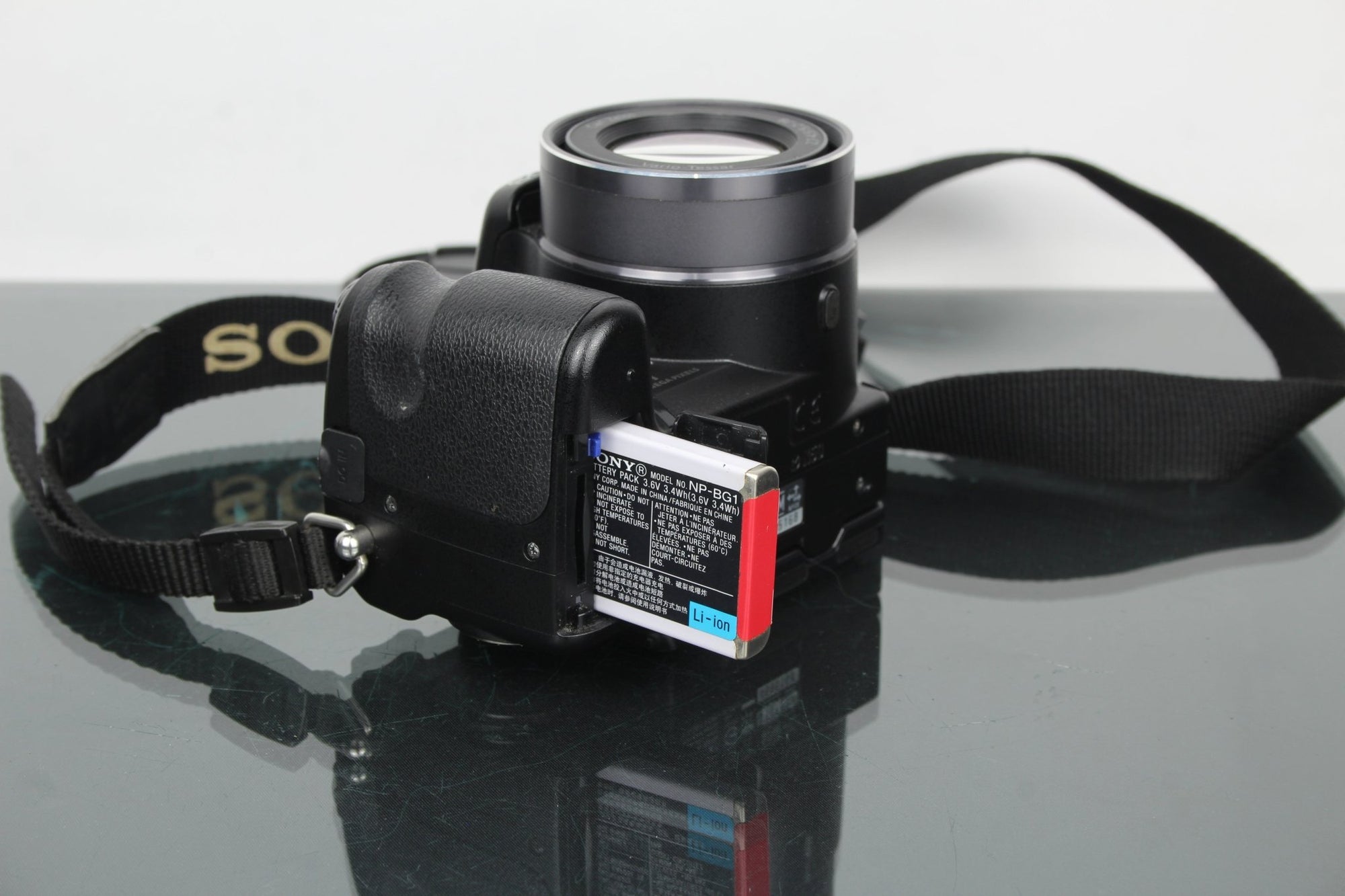 Sony Cybershot DSC - H9 - Dutch|Thrift