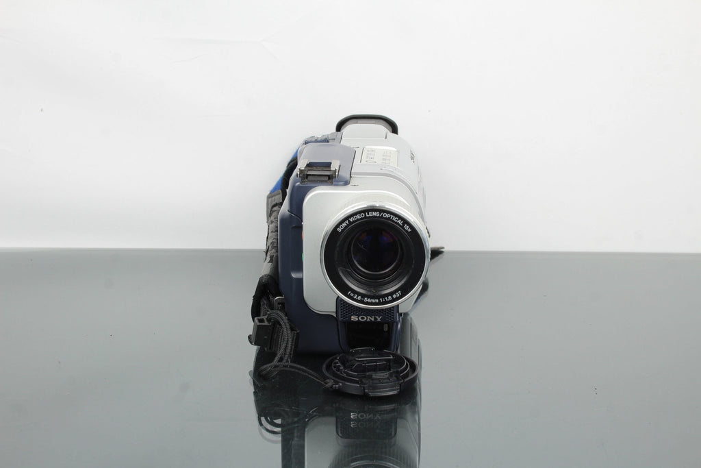 Sony Digital camera DCR - TRV740E PAL Hi8 - Dutch|Thrift