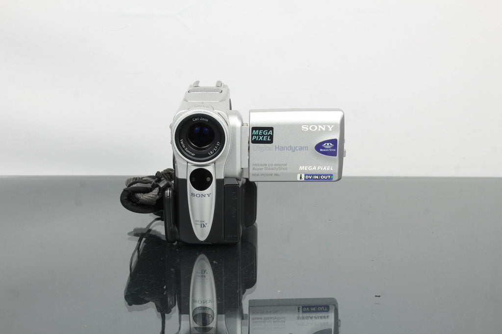 Sony digital Handycam DCR - PC101E PAL MiniDV - Dutch|Thrift