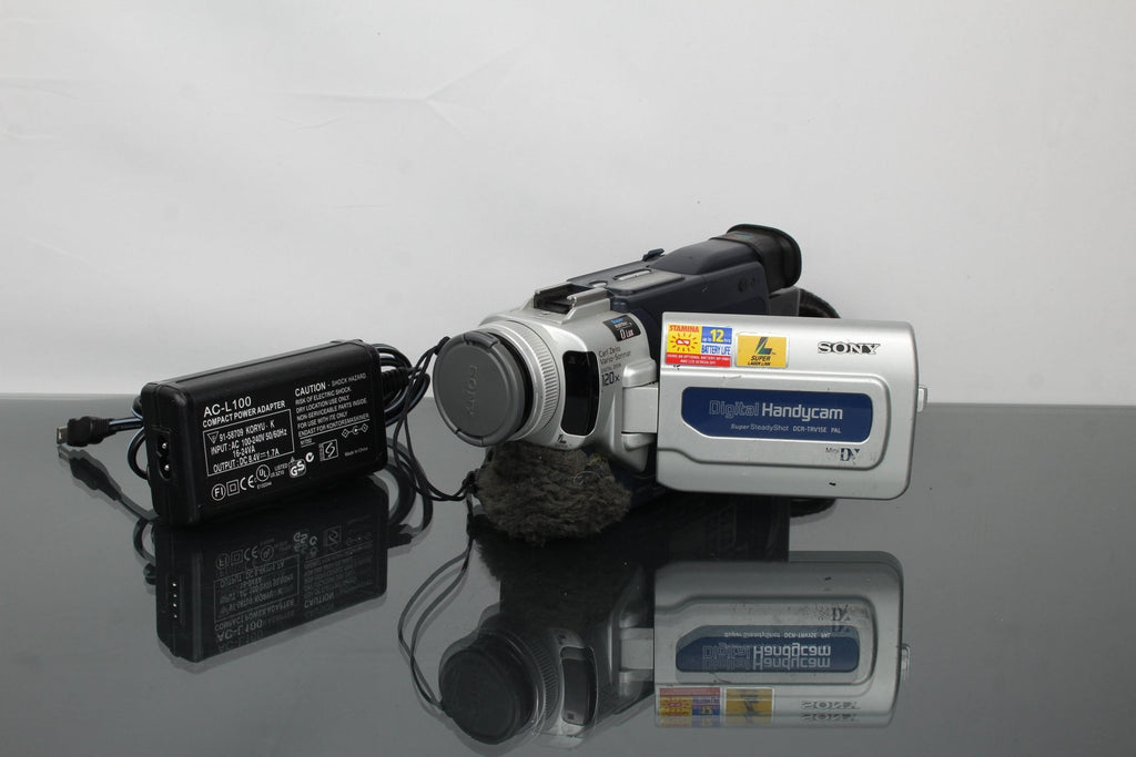 Sony Digital Video Camera DCR - TRV15E MiniDV - Dutch|Thrift