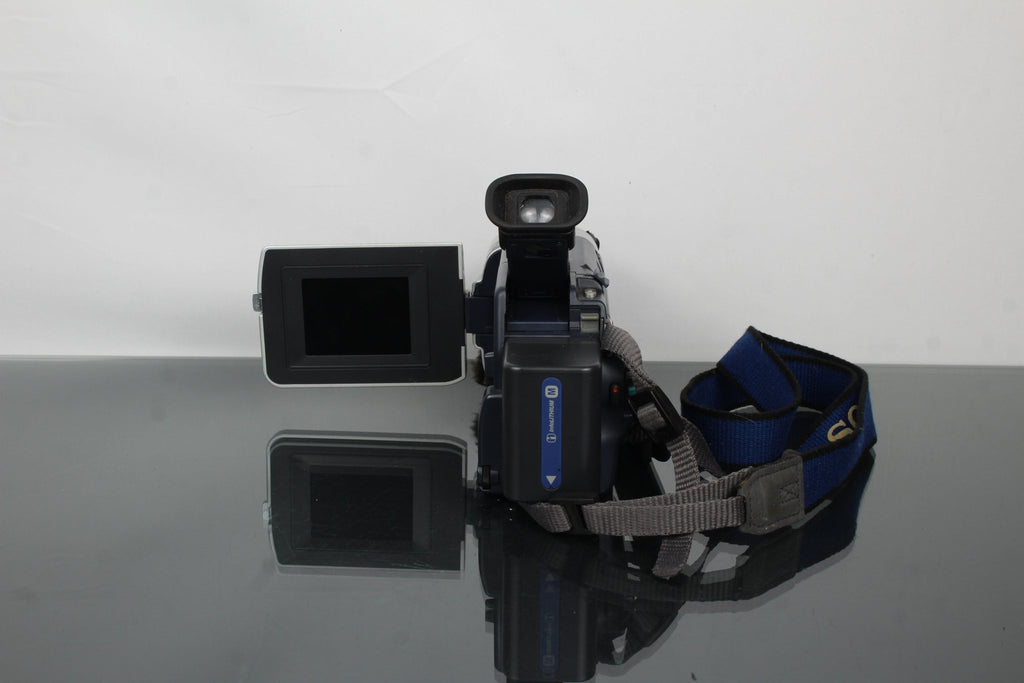 Sony Digital Video Camera DCR - TRV15E MiniDV - Dutch|Thrift