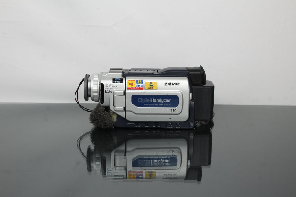 Sony Digital Video Camera DCR - TRV15E MiniDV - Dutch|Thrift