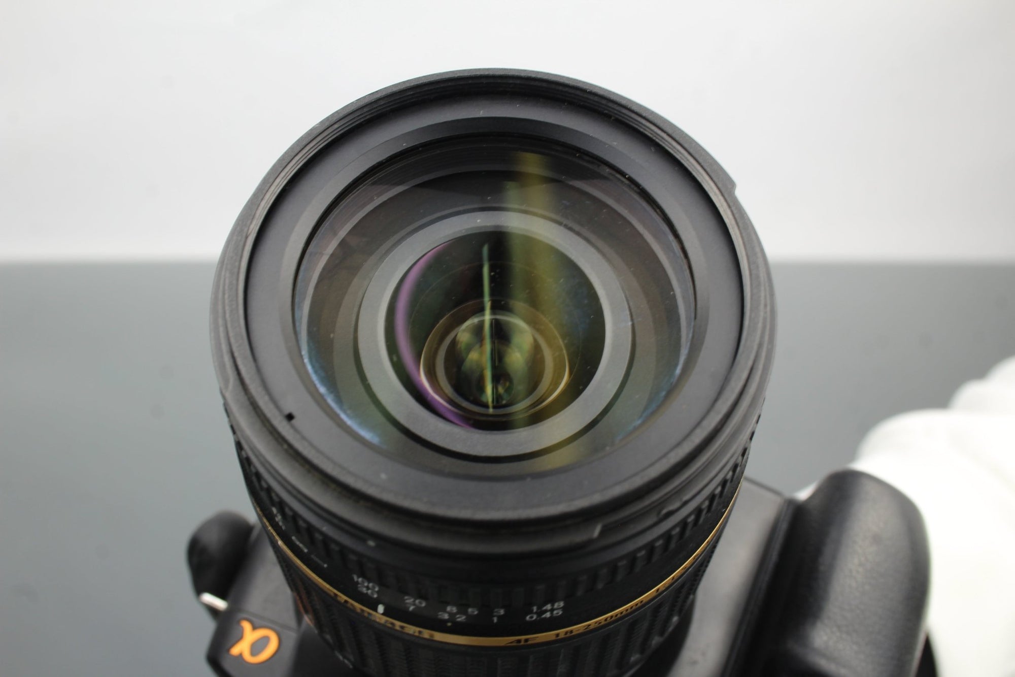 Sony DSLR - A200 + 18 - 250mm 1:3.5 - 6.3 Sony A - mount lens - Dutch|Thrift