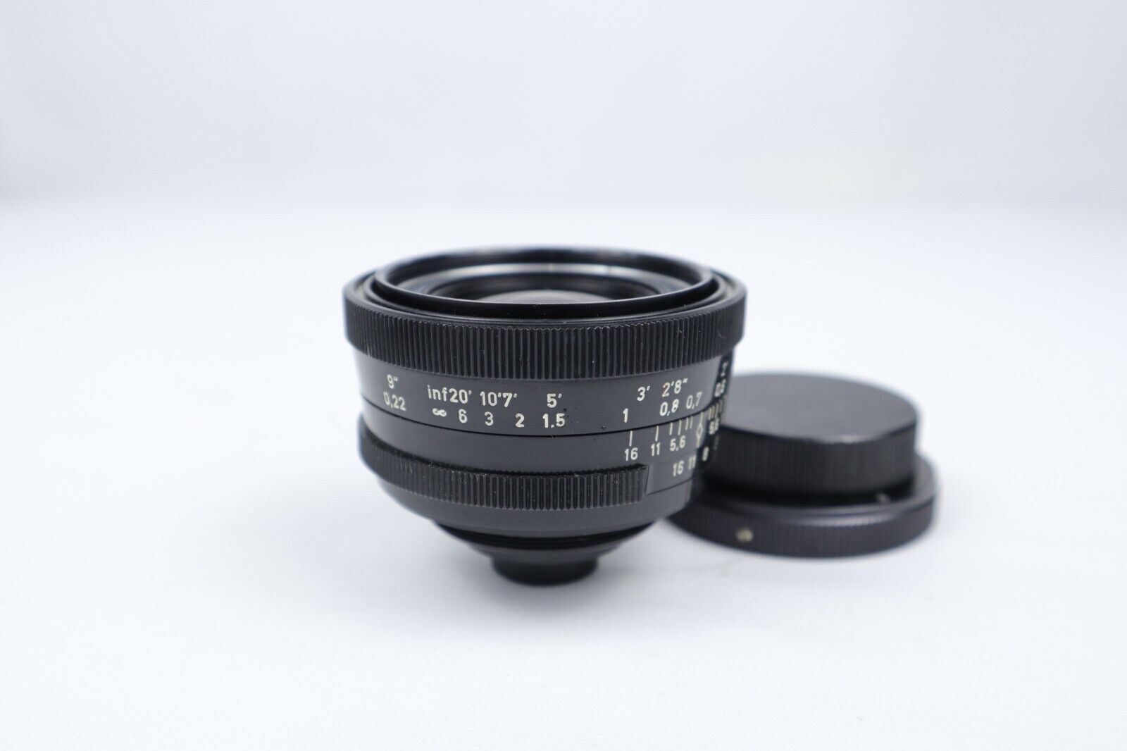 Universar Lens | 1:3.5 28mm | M42 Mount - Dutch|Thrift
