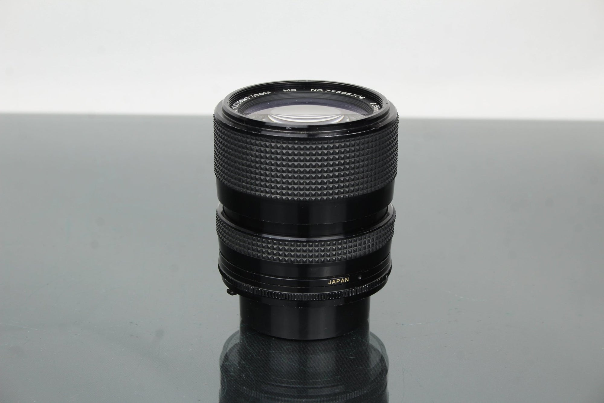 Vivitar 28 - 70mm 1:3.9 - 4.8 Nikon F Mount - Dutch|Thrift