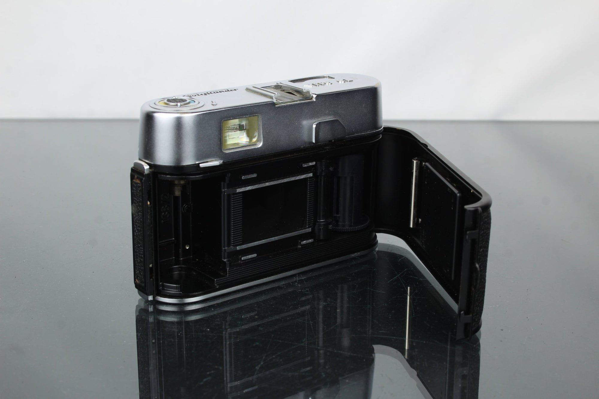 Voigtlander Vito CL - Dutch|Thrift