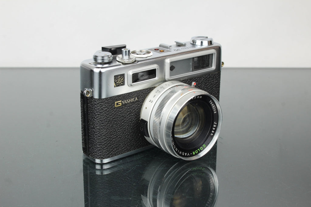 Yashica Electro 35 GS - Dutch|Thrift