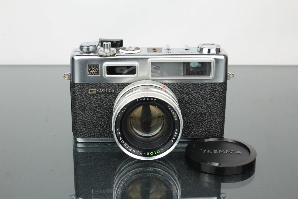 Yashica Electro 35 GS - Dutch|Thrift