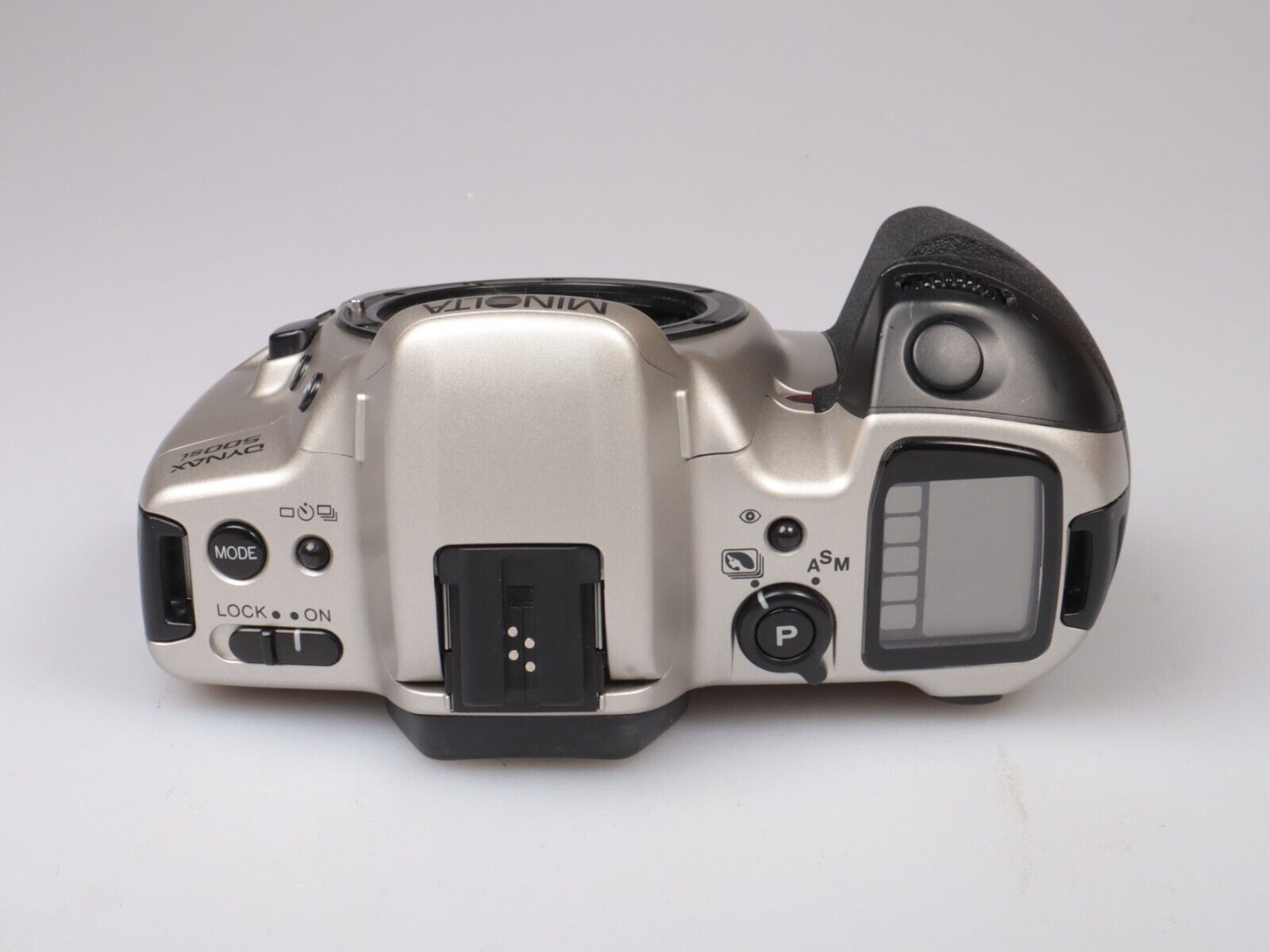 Minolta Dynax 500si | 35mm SLR Film Camera | Body Only | Silver #2653 - Dutch|Thrift